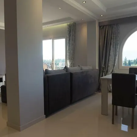 Sunshine 3 With Sea View