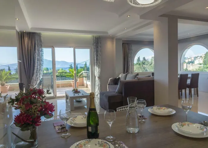 Sunshine 3 With Sea View *