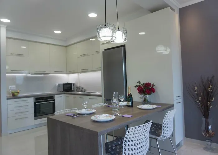 Sunshine 3 With Sea View *